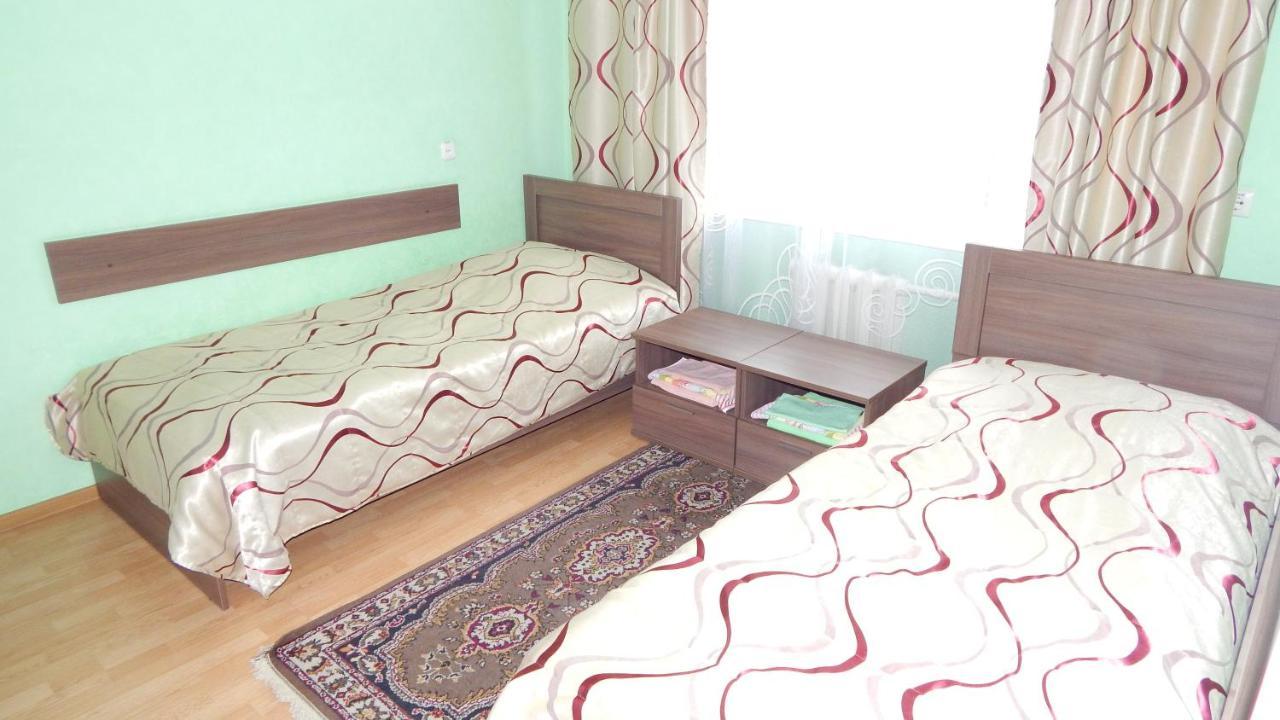 Akademicheskaya Hotel Minsk Extérieur photo